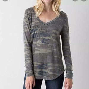 White Crow long sleeved